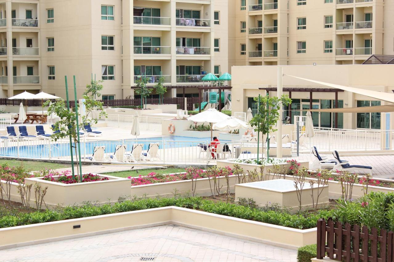 New Arabian Al Dhafra 2 The Greens 1 Br Ντουμπάι Εξωτερικό φωτογραφία