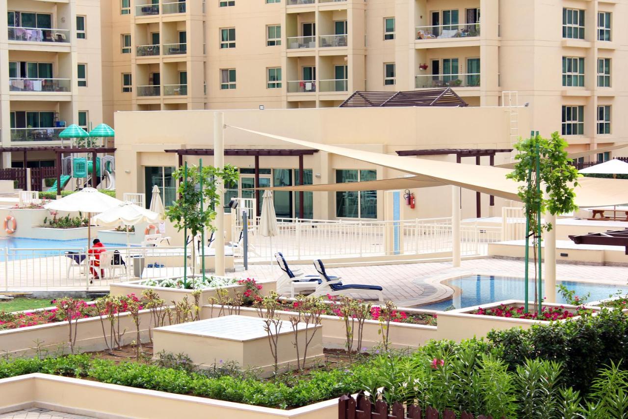 New Arabian Al Dhafra 2 The Greens 1 Br Ντουμπάι Εξωτερικό φωτογραφία